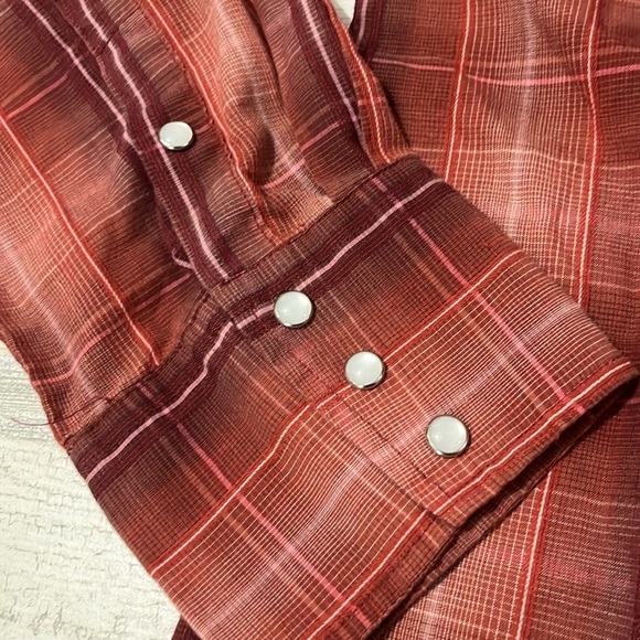 Roper Pearl Snap Button down Size XL - Picture 2 of 9